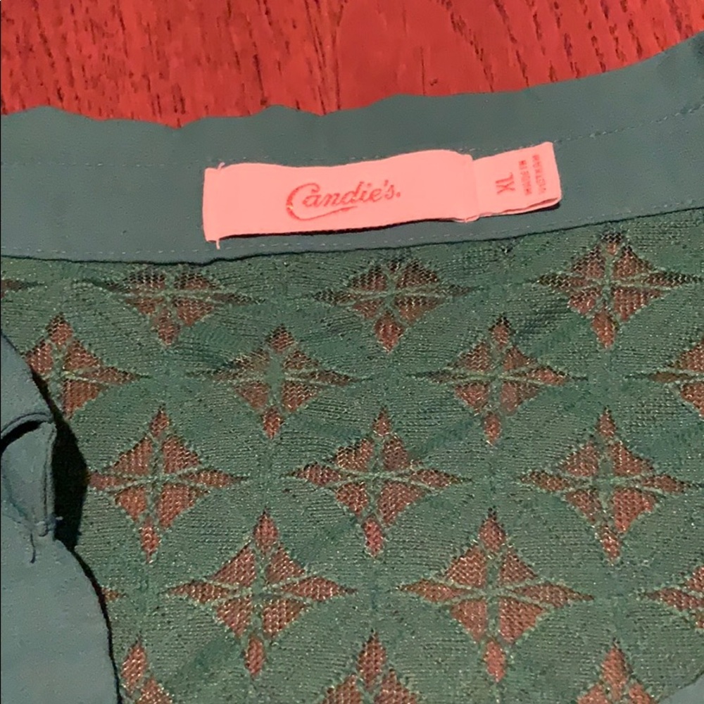 Candies button down blouse - Picture 3 of 4